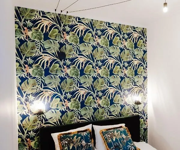 Rynek Wiezienna Apartment *